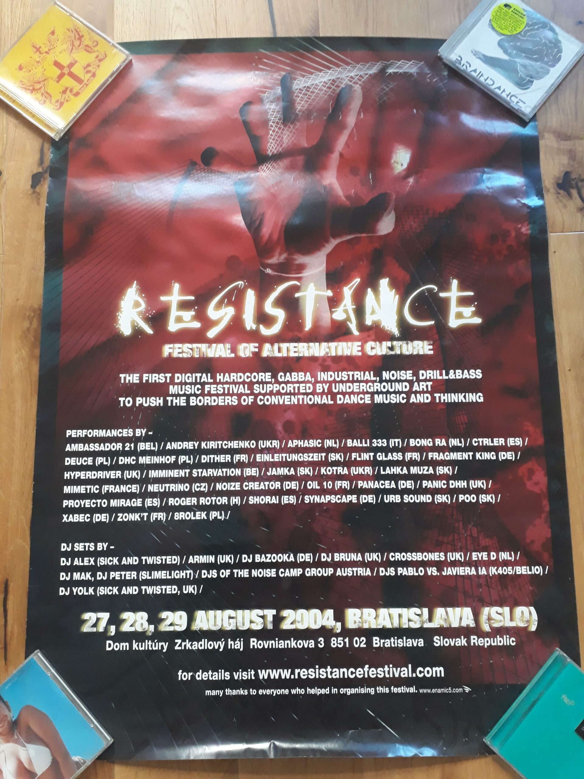 sepix at resistance festival dom kultury bratislava slovakia 28.08.2004 29.08.2004